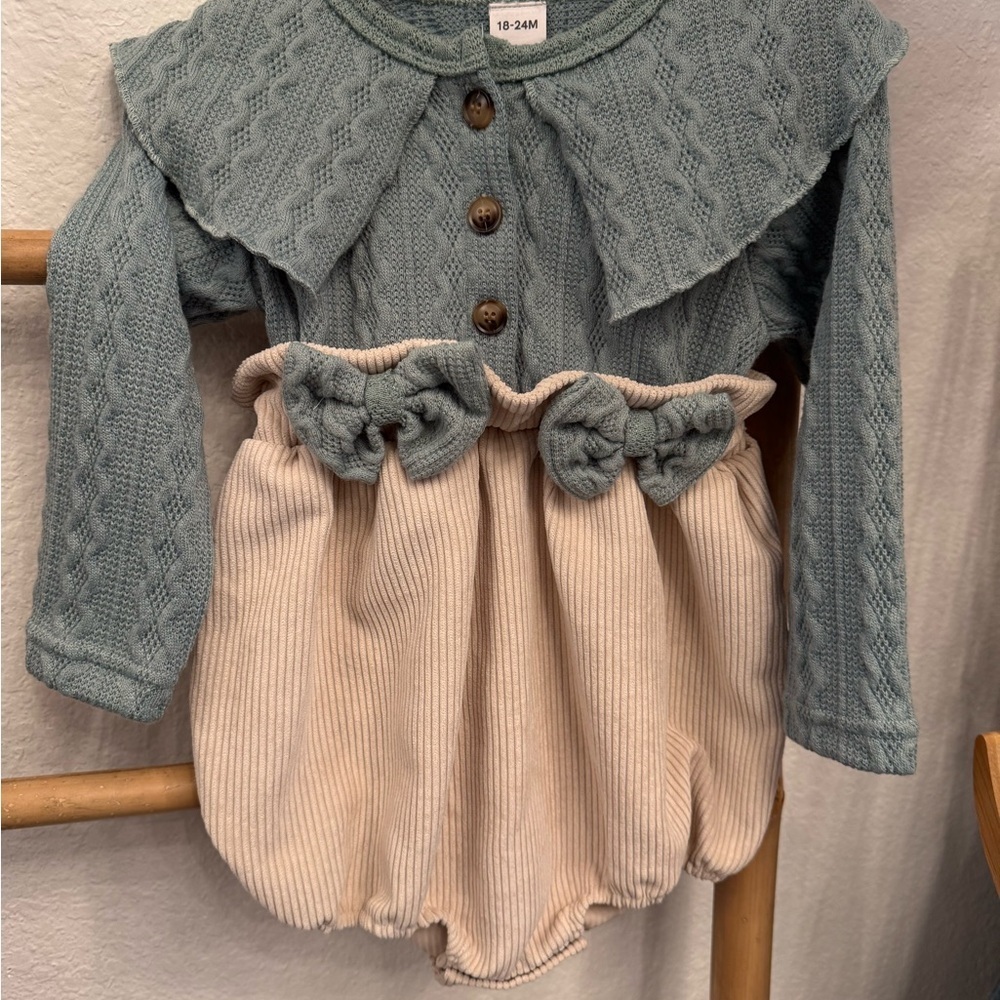 Mint Green and Cream Baby Romper - Picture 5 of 6